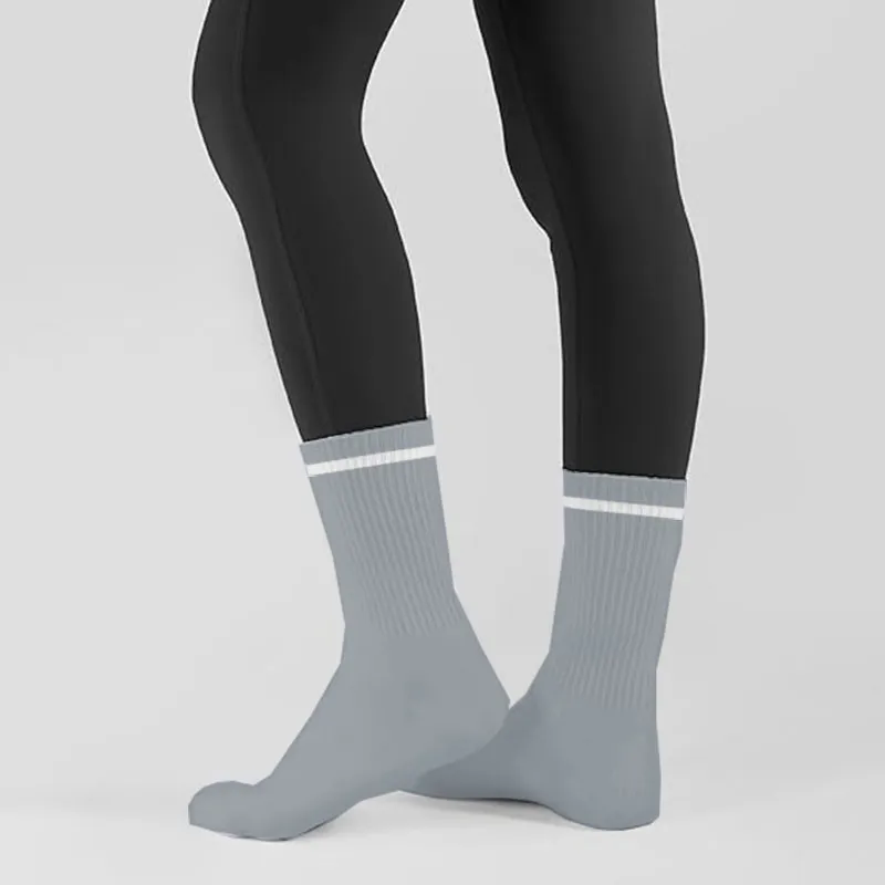 12 Color Womens Soft Moisture-wicking Socks Available