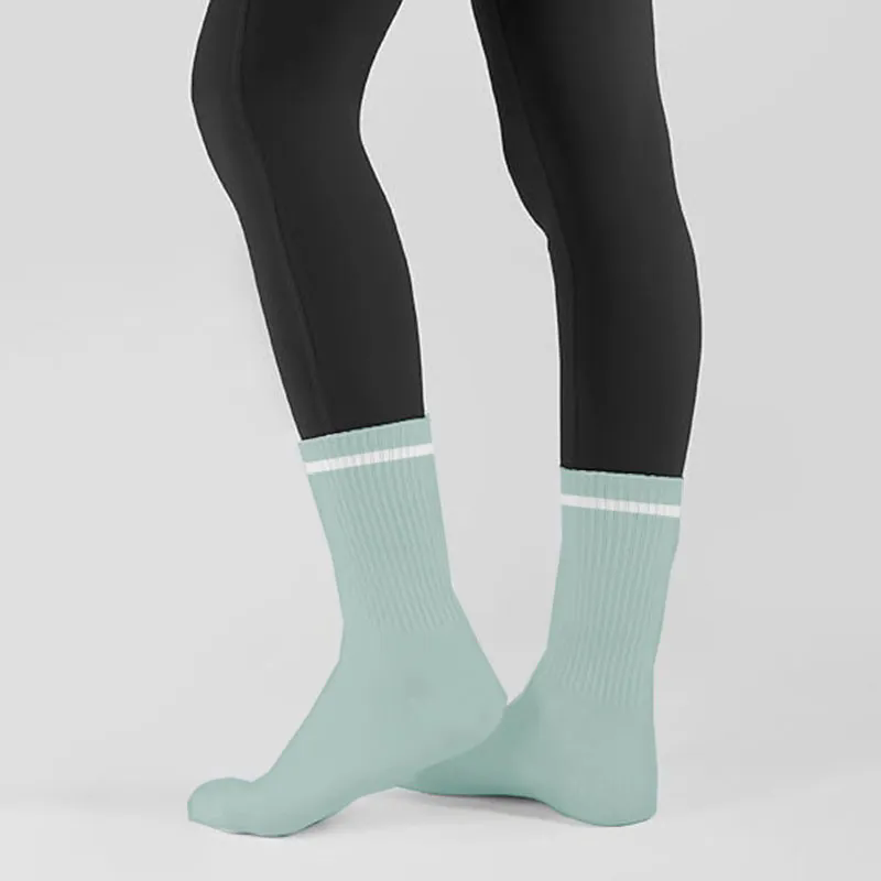 12 Color Womens Soft Moisture-wicking Socks Available