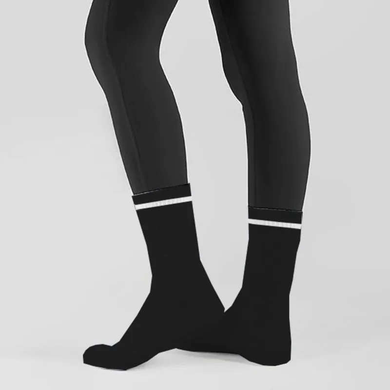 12 Color Womens Soft Moisture-wicking Socks Available