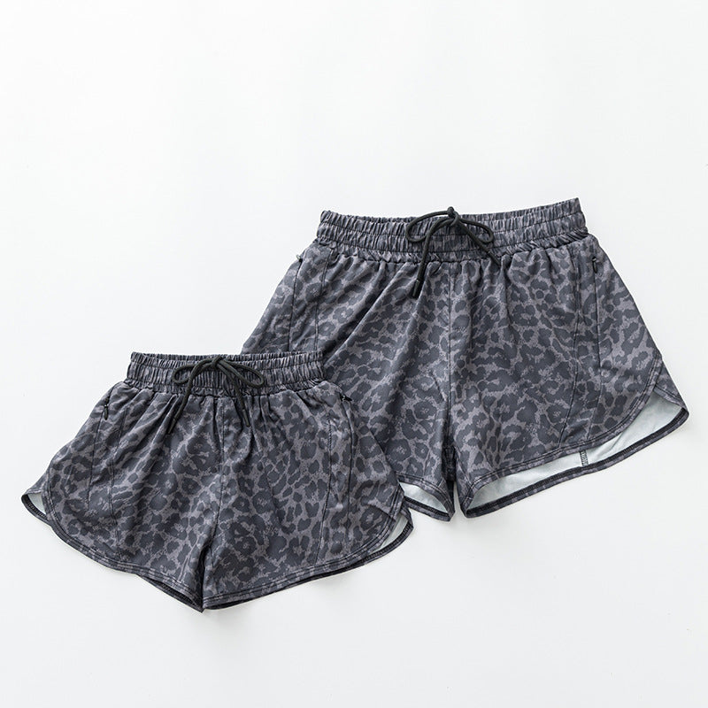 5 colors of parent-child summer sports shorts